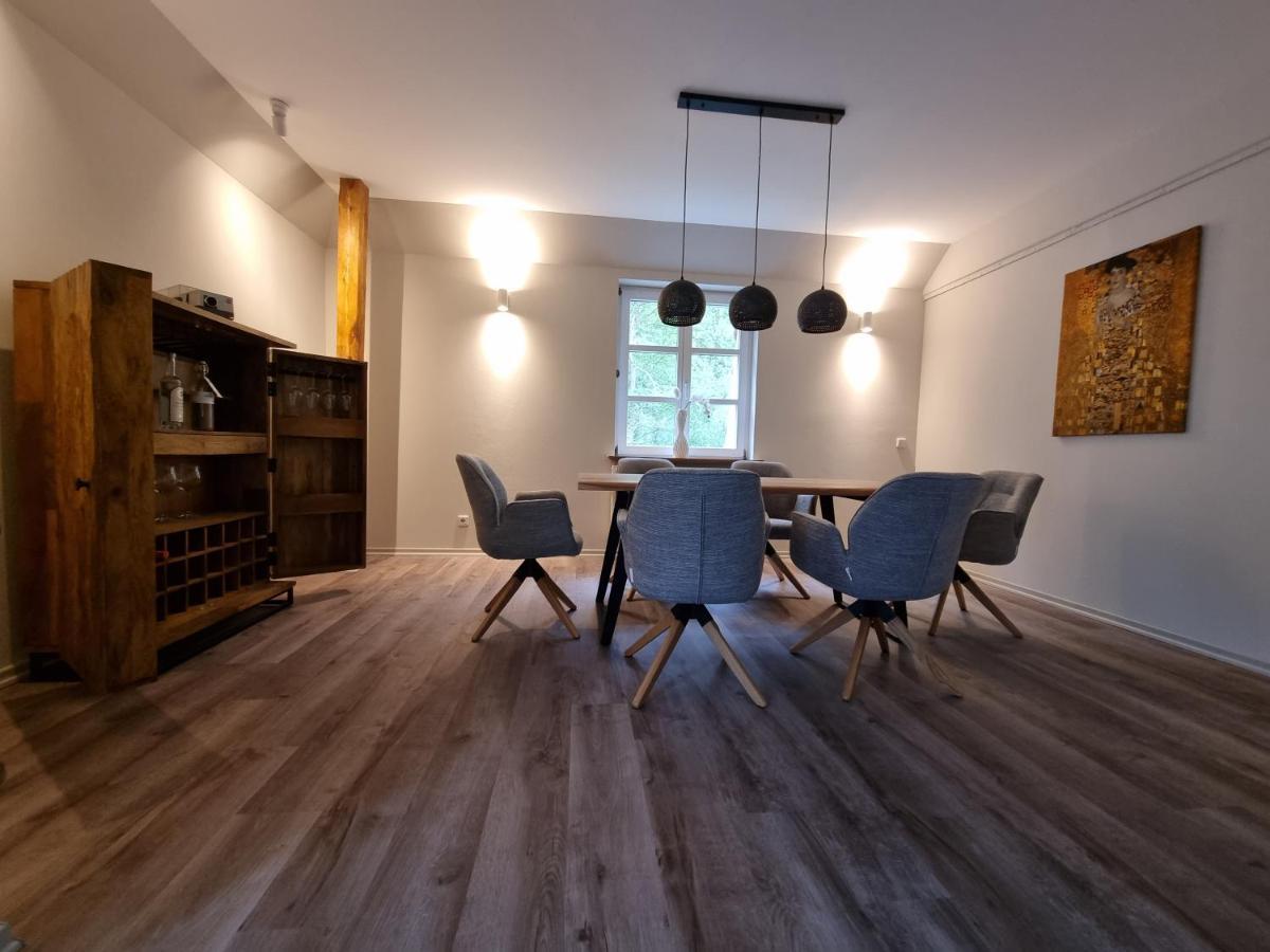 5 Sterne Bahnhoftraum, Appartement "Waldliebe" 133Qm, Grosse Terrasse 70Qm, Qr Code Scannen Fuer Virtuellen Rundgang, Premium Ausstattung Braunfels Ngoại thất bức ảnh